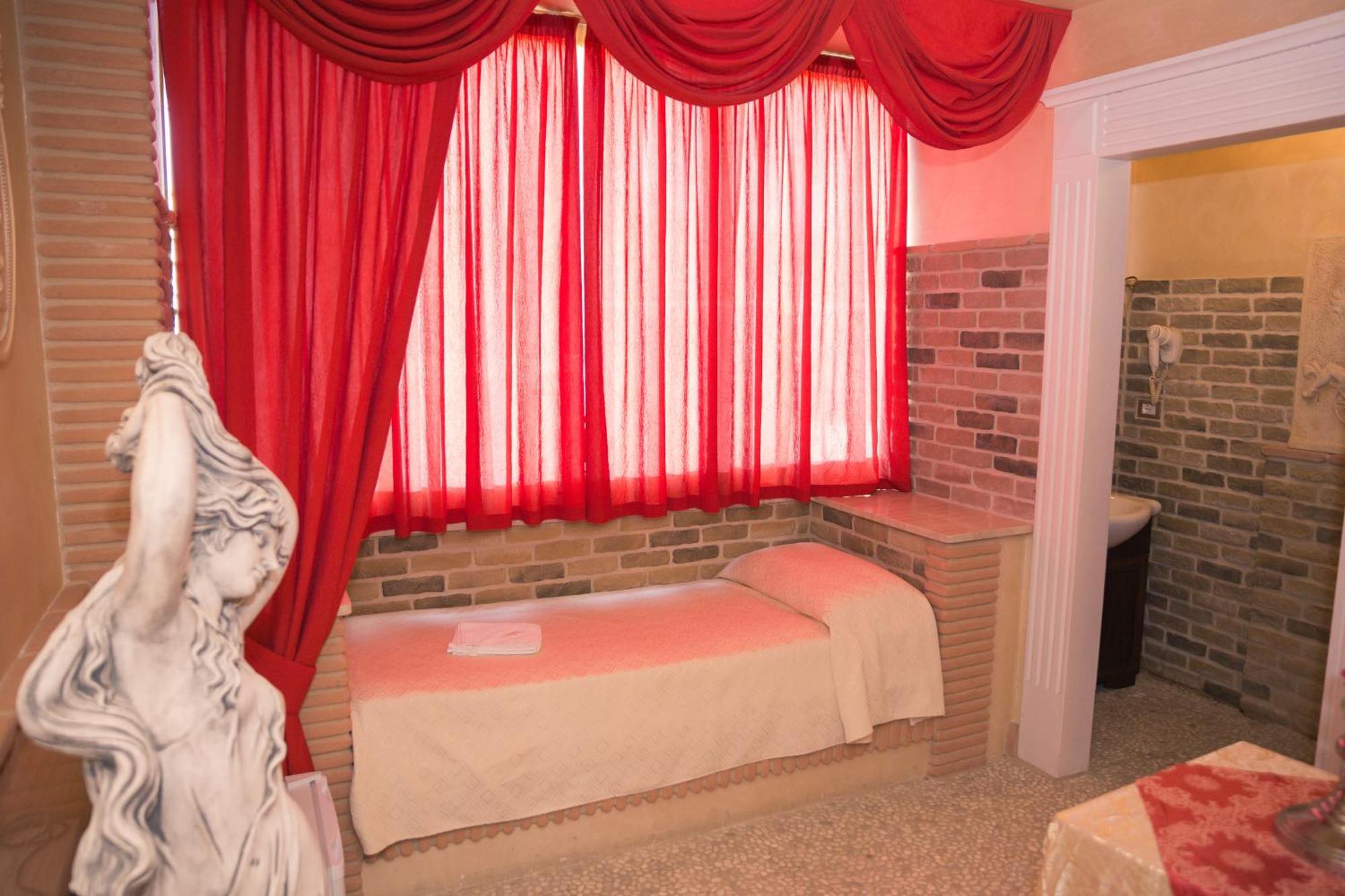 Il Castello Di Perano Hotel Eksteriør billede